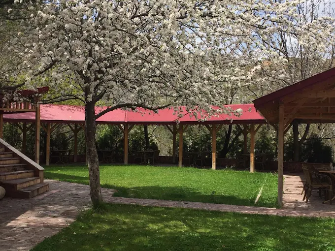 Onbir Kardeşler tesisinden kare 1